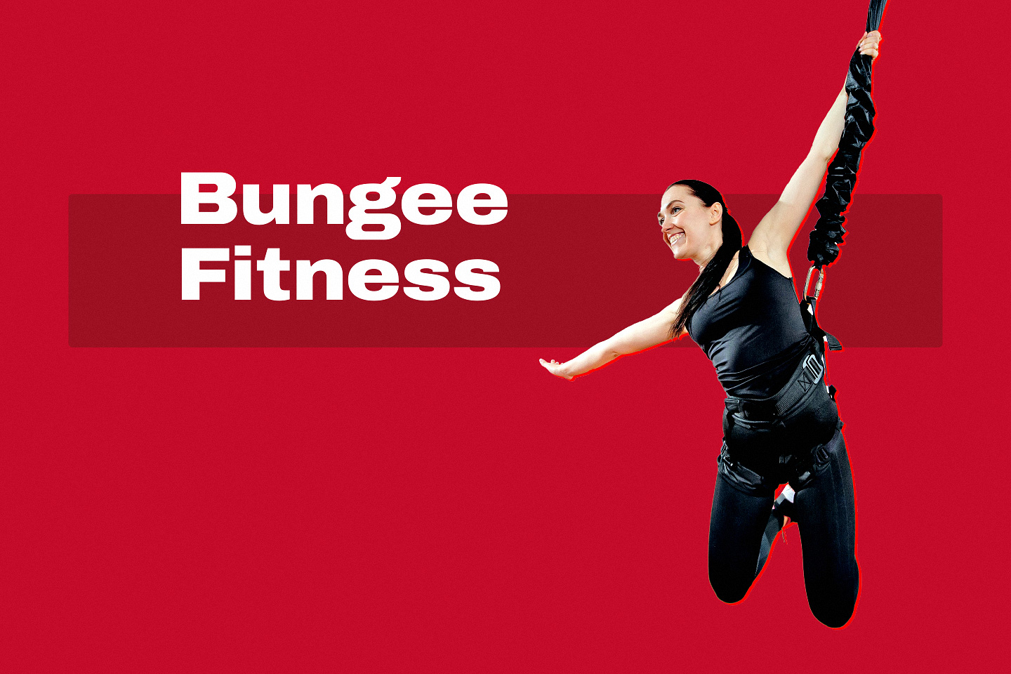 Bungee Fitness ist Training mit einem elastischen Seil, welches an der Decke sicher fixiert ist. Mit Hilfe dieser Vorrichtung werden individuelle Übungen durchgeführt, um den gesamten Körper zu stärken.